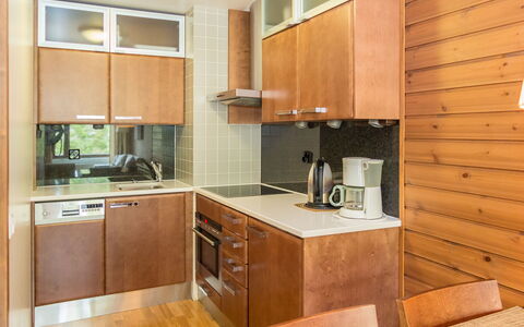 Ylläs Chalets 2207: Meubilair, Stoel, Buitenmeubels, Tafel, Hout, Buitentafel, Keuken En Eettafel, Schaduw, Tuin, Paraplu