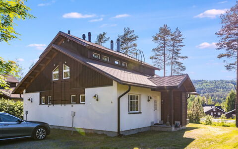 Ski and Camp Golf Casa Rocala: Gebouw, Venster, Huis, Dak, Hout, Huis, Verblijf, Siding, Architectuur, Woongebied