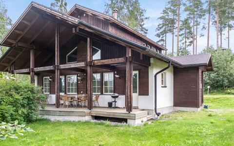 Tahkon Rummikub: Hout, Siding, Verblijf, Huis, Huis, Plank, Garden Gebouwen, Blokhut, Hardwood, Veranda