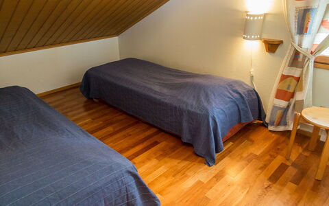 Tahkon Rummikub: Hout, Siding, Verblijf, Huis, Huis, Plank, Garden Gebouwen, Blokhut, Hardwood, Veranda