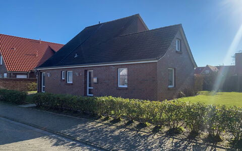 Norddeich 492: Fabriek, Lucht, Venster, Gebouw, Land Lot, Asfalt, Gras, Huis, Weg Oppervlak