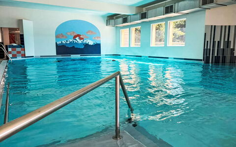 Bolquere 651: Zwembad, Vrije Tijd, Toevlucht, Hotel, Recreatiecentrum