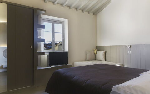 Florence 862: Slaapkamer, Meubilair, Kamer, Bed, Eigendom, Interieur Ontwerp, Laken, Bed Frame, Plafond, Verdieping