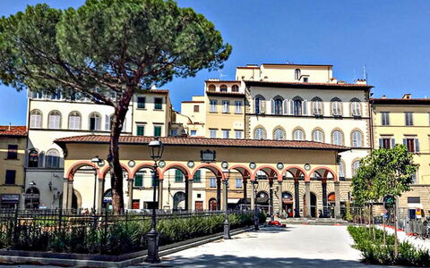 Florence 862: Gebouw, Woongebied,  Dorf\, Eigendom, Architectuur, Huis, Gemengd Gebruik, Buurt, Huis, Menselijke Nederzetting