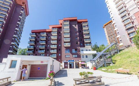 Les Terrasses du Corbier: Grootstedelijk Gebied, Condominium, Gebouw, Eigendom, Woongebied, Gemengd Gebruik, Buurt, Stedelijk Gebied, Architectuur, Onroerend Goed