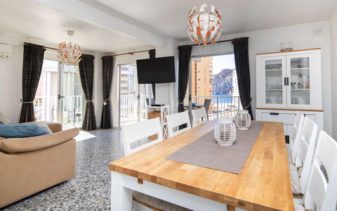 Calpe Calp 472: Eigendom, Kamer, Meubilair, Interieur Ontwerp, Gebouw, Woonkamer, Verdieping, Huis, Tafel, Onroerend Goed