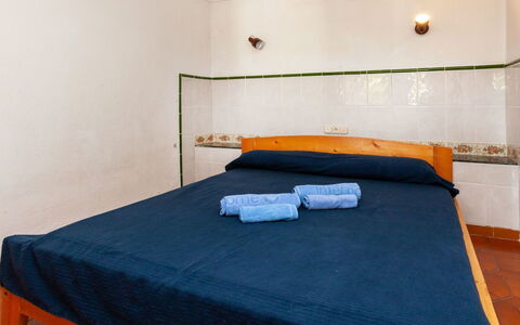 Higea: Gebouw, Hout, Bed, Comfort, Bed Frame, Hardwood, Rechthoek, Huis, Bedding
