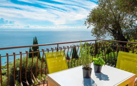 Paradise View: Eigendom, Onroerend Goed, Balkon, Lucht, Huis, Vakantie, Kamer, Oceaan, Zee, Gebouw