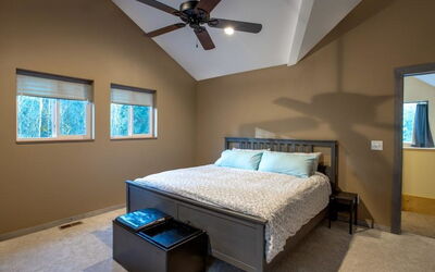 Mt. Baker Lodging - the Come on Up Cabin!