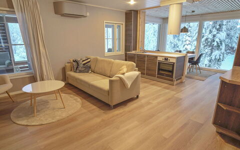 Iso-Karpalo B: Meubilair, Interieur Ontwerp, Flooring, Houten Vloer, Verdieping, Hout, Bankstel, Laminaatvloer, Woonkamer, Plafond