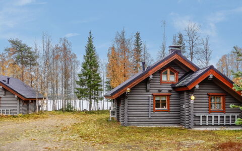 Lomaväinö 13: Hout, Verblijf, Blokhut, Woud, Schuur, Garden Gebouwen, Lariks, Bos, Beits