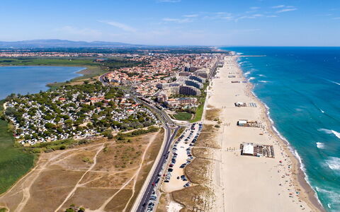 Ajoupa: Kust, Vogelperspectief, Zee, Kust En Oceanic Landvormen, Luchtfotografie, Strand, Kust, Oceaan, Baai, Tropen