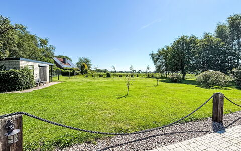 Esens 165: Landschap, Tuin, Land Lot, Plain, Gazon, Schaduw, Landscaping, Weide, Park