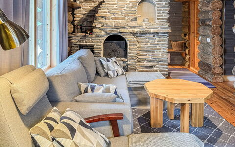 Rukalehto: Hout, Flooring, Interieur Ontwerp, Meubilair, Verdieping, Woonkamer, Kamer, Beits, Plafond, Houten Vloer