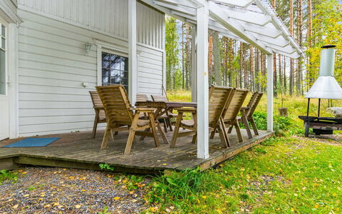 Siika: Hout, Veranda, Dak, Verblijf, Garden Gebouwen, Schaduw, Siding, Tuin, Outdoor Structuur, Dek