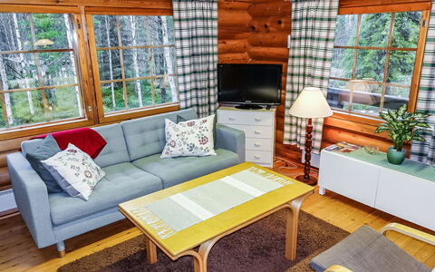 Luppokero: Landelijk Gebied, Heuvel Station, Dorp, Bergketen, Vallei, Bergdorp, Alpen, Eco Hotel, Balkon, Hotel