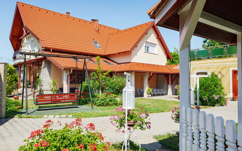 Balatonbereny 600