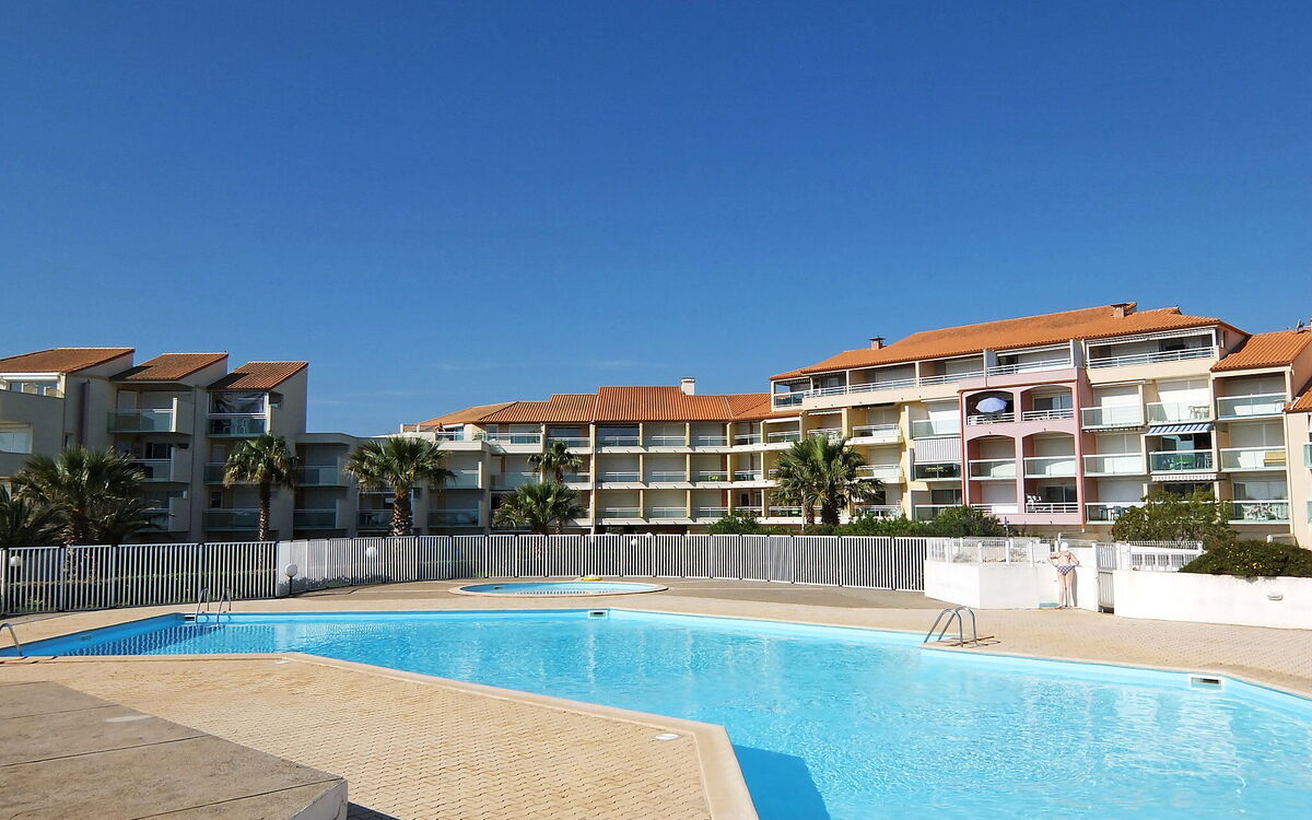 Saint Cyprien 650