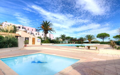Saint Cyprien 660
