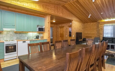 Karhunpesä B: Meubilair, Stoel, Buitenmeubels, Tafel, Hout, Buitentafel, Keuken En Eettafel, Schaduw, Tuin, Paraplu