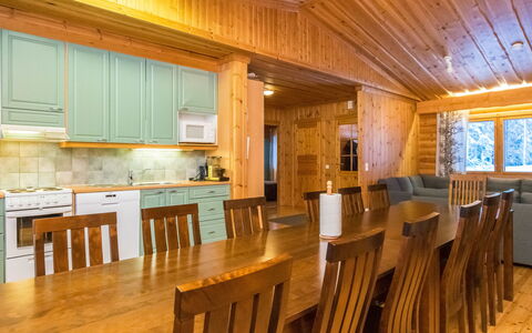Karhunpesä C: Meubilair, Stoel, Buitenmeubels, Tafel, Hout, Buitentafel, Keuken En Eettafel, Schaduw, Tuin, Paraplu