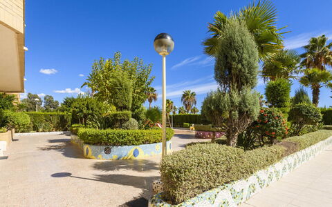 Cala Blanca i: Tuin, Schaduw, Landscaping, Eco Hotel, Haag, Toevlucht, Hacienda, Villa, Botanische Tuin