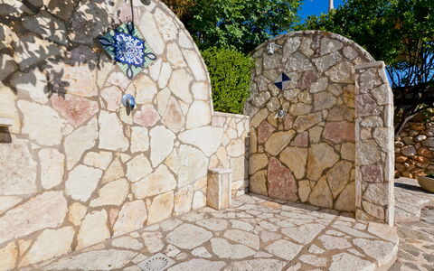 Castellammare del Golfo 265: Blad, Architectuur, Weg Oppervlak, Bedrock, Landschap, Muur, Stenen Muur, Flagstone, Boom, Flooring