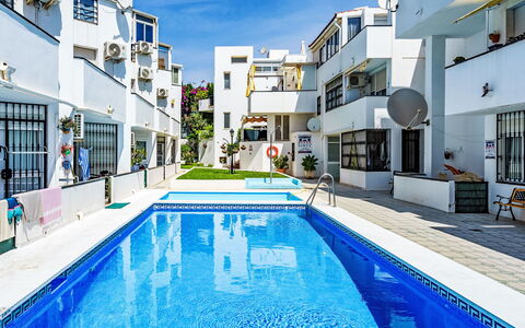 Torremolinos 28: Appartement, Menselijke Nederzetting, Condominium, Hotel, Balkon, Villa