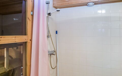 Tintintaival 2 a 8: Hout, Flooring, Verdieping, Meubilair, Houten Vloer, Interieur Ontwerp, Stapelbed, Kamer, Beits, Hardwood