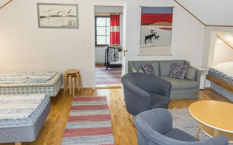 Kevinlevi: Bed, Meubilair, Slaapkamer, Interieur Ontwerp, Bedding, Laken, Flooring, Hout, Verdieping, Kamer