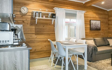 Renkitupa: Hout, Flooring, Interieur Ontwerp, Verdieping, Houten Vloer, Huis, Meubilair, Kamer, Major Appliance, Plafond