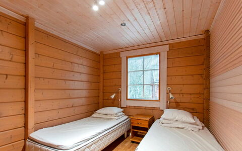 Anttoora 2: Hout, Verdieping, Flooring, Plafond, Interieur Ontwerp, Kamer, Beits, Hardwood, Blokhut, Plank