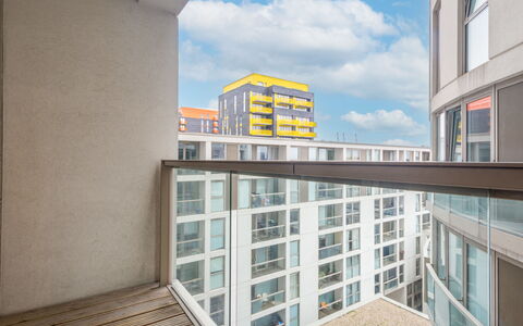 Canary Wharf 302: Appartement, Architectuur, Samengesteld Materiaal, Glas, Condominium, Commercieel Gebouw, Beton, Balkon, Daylighting