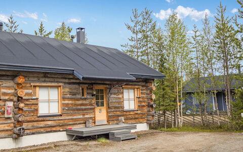 Kukasrakka 3 B 8: Hout, Huis, Sneeuw, Verblijf, Huis, Winter, Dak, Freezing, Siding, Helling