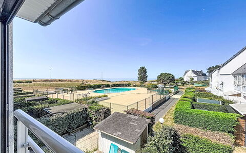 Belle Vue Mer et Piscine: Zwembad, Landgoed, Landscaping, Villa, Toevlucht, Haag, Hotel