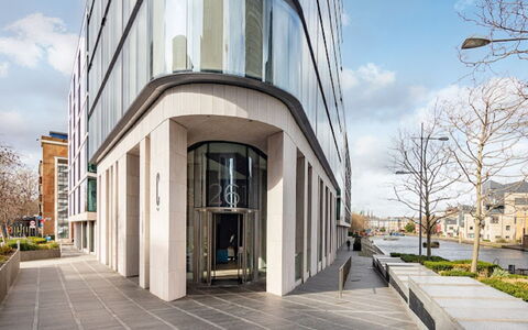 London City 304: Meubilair, Interieur Ontwerp, Appartement, Verdieping, Flooring, Tafel, Stoel, Woonkamer, Kamer, Huis
