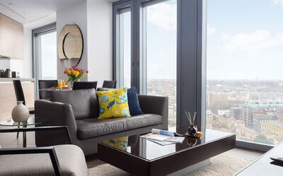 London City 304: Meubilair, Interieur Ontwerp, Appartement, Verdieping, Flooring, Tafel, Stoel, Woonkamer, Kamer, Huis