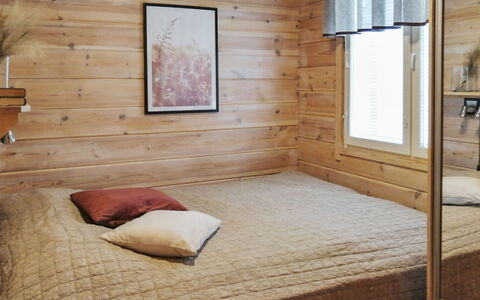 Rukan Pramea: Flooring, Verdieping, Hout, Interieur Ontwerp, Meubilair, Kamer, Plafond, Slaapkamer, Bed, Verlichting