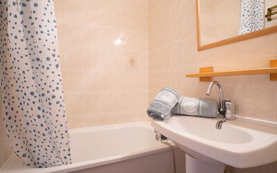 Accommodatie:&nbsp;Sarvan 404 300.10