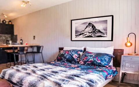 Le Roc de Peclet: Meubilair, Slaapkamer, Bed, Interieur Ontwerp, Laken, Bedding, Linens, Textiel, Verdieping, Kamer