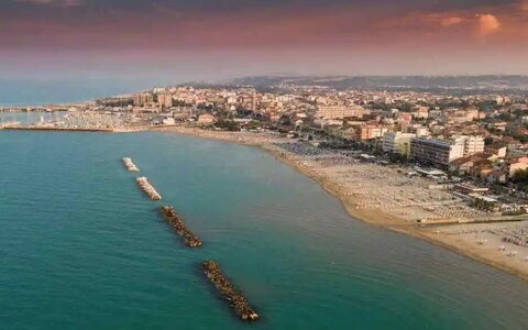 Villa Clair: Zwemwater, Watervoorraden, Kust, Kust En Oceanic Landvormen, Horizon, Zee, Waterweg, Strand, Kust, Luchtfotografie