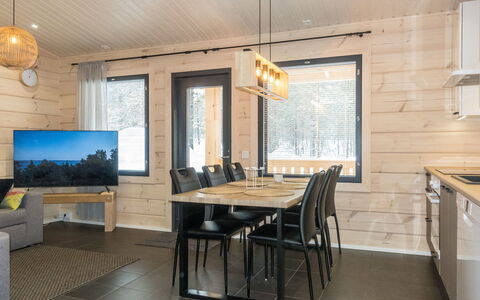 Pehtoori B: Hout, Flooring, Houten Vloer, Hardwood, Plafond, Plank, Lichte Inrichting, Beits, Keuken En Eettafel, Blokhut