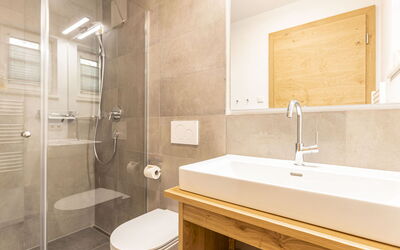Accommodatie:&nbsp;Superior # 5B mit Sauna 700.10