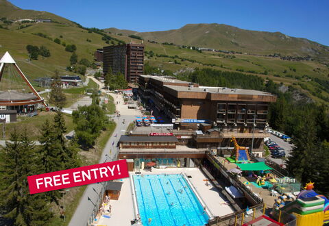 Apollo: Menselijke Nederzetting, Appartement, Condominium, Hotel, Zwembad, Toevlucht, Badplaats