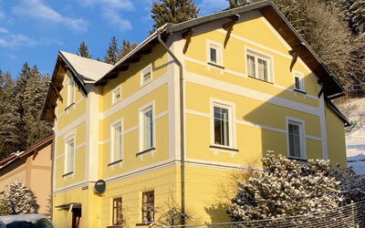 Hillside Lodge & Garden