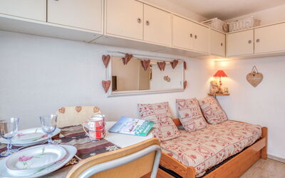 Accommodatie:&nbsp;Vostok Zodiaque 800.87