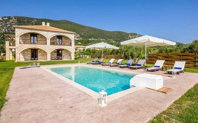 Villa Chartata