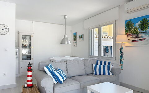 Otlo: Meubilair, Bankstel, Interieur Ontwerp, Flooring, Woonkamer, Verdieping, Tafel, Appartement, Kamer, Stoel