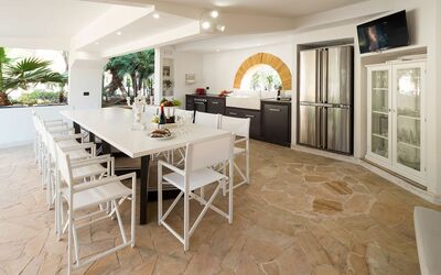 villa-girgenti-contrada-mendolito-outdoor-kitchen