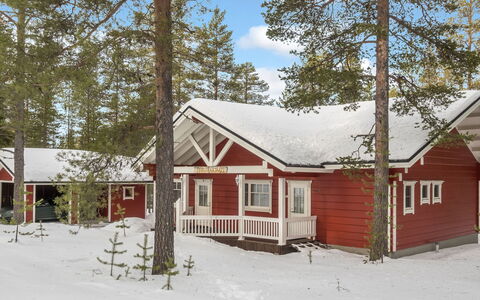 Petsukantähti: Verblijf, Huis, Huis, Garden Gebouwen, Siding, Blokhut, Boerderij, Landgoed, Schuur, Werf